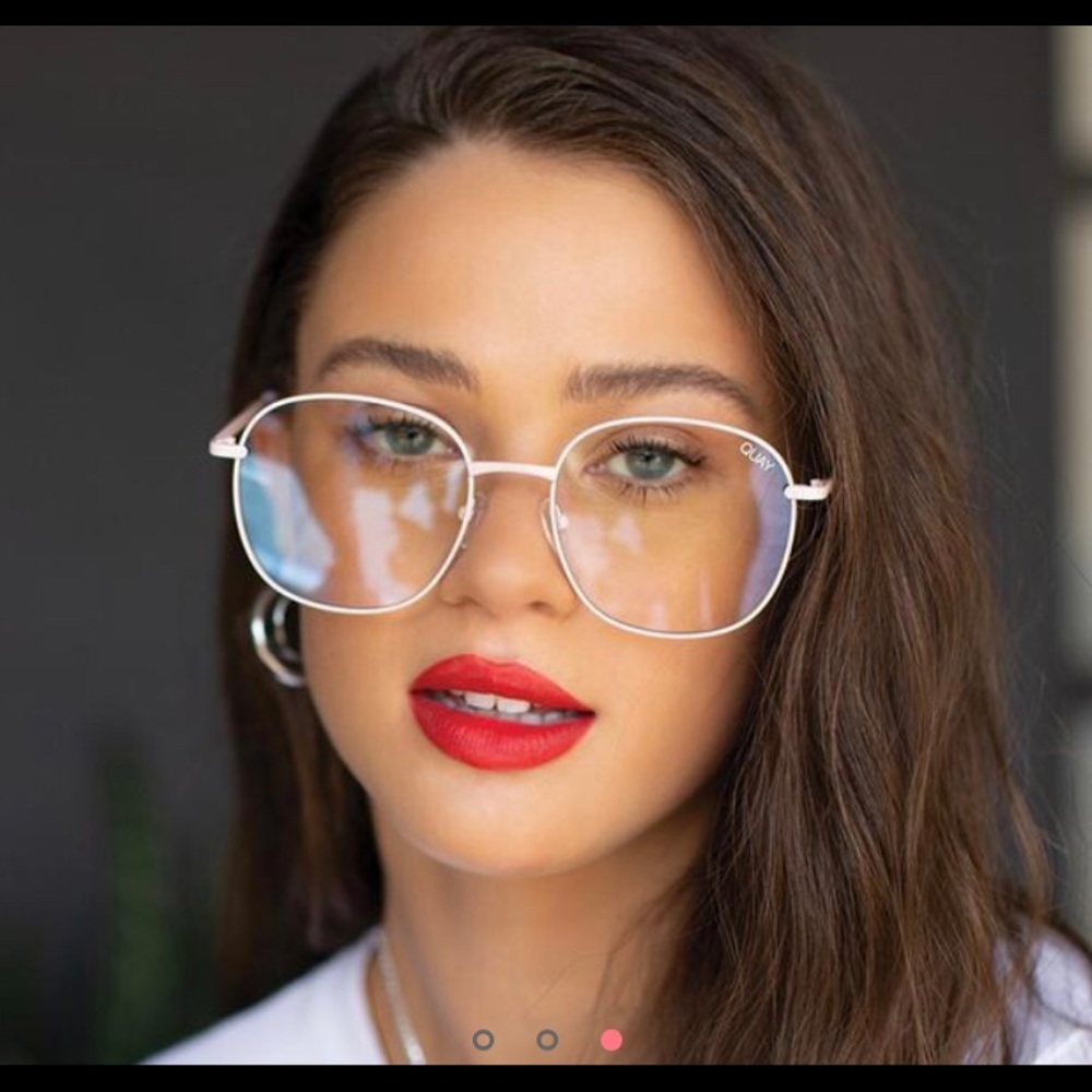 Quay Jezabell Blue Light Glasses NWT